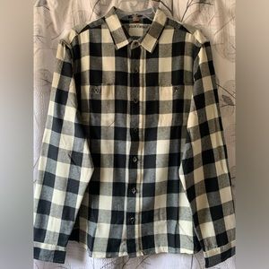 Tailor Vintage Luxe Performance button up flannel- Black/Birch Buffalo-S…